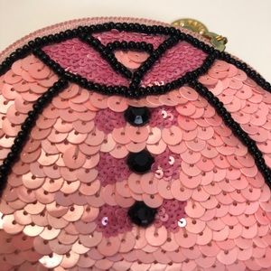 CHE CHE Sequined Coin Purse
